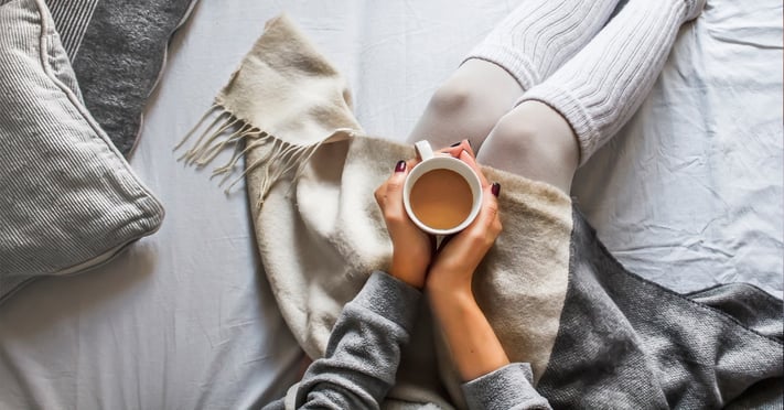 Electric Overblanket Vs Underblanket A Comparison When Choosing An Electric Blanket One Thing To Consider Is Whether You Want Overblanket Or Underblanket It May Come As A Surprise That There Exist