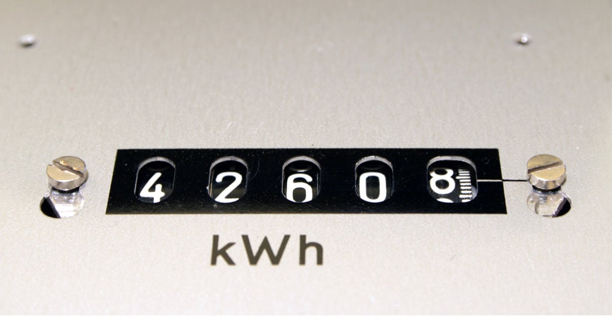 how much electricity does heated blanket use