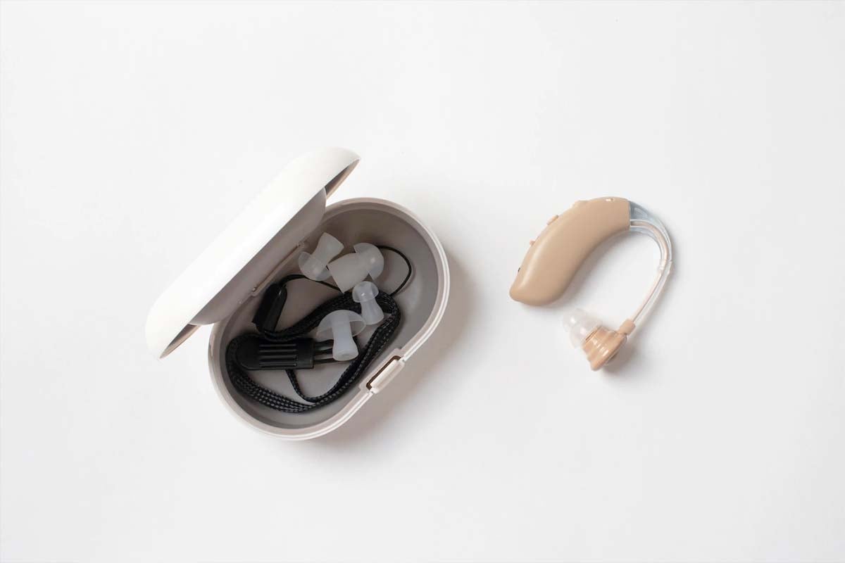 hearing-aids-case-flat-lay_23-2149705944